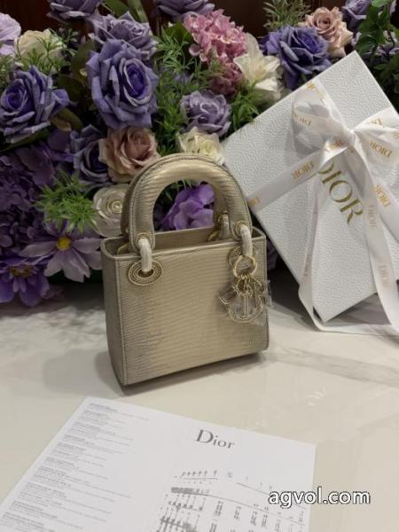 DIORブランド コピー バック バッグ数量限定爆買い ユニークな ゆったりふんわり着心地. 2