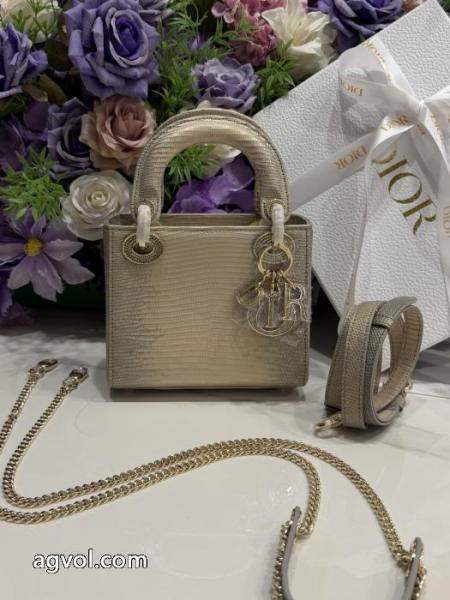 DIORブランド コピー バック バッグ数量限定爆買い ユニークな ゆったりふんわり着心地. 6
