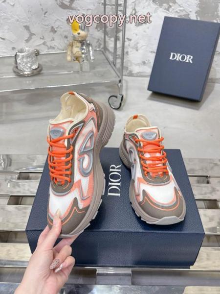 Dior優等品 冬らしい爽やかさ 秋冬で人気の限定新作ブランド 激安スニーカー. 1