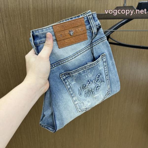 秋冬に必要なおすすめアイテム レディな魅力を:只限用于女人的东西 奥行きのあるディオールブランド コピー 通販ジーンズ. 1