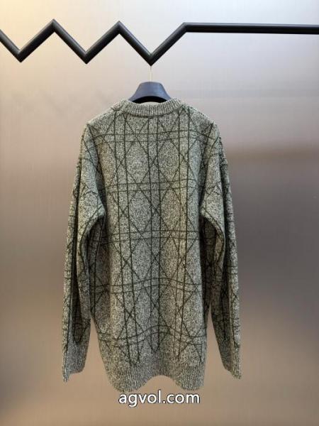 Diorディオールエンブレム刺繍籐チェックセーター 1