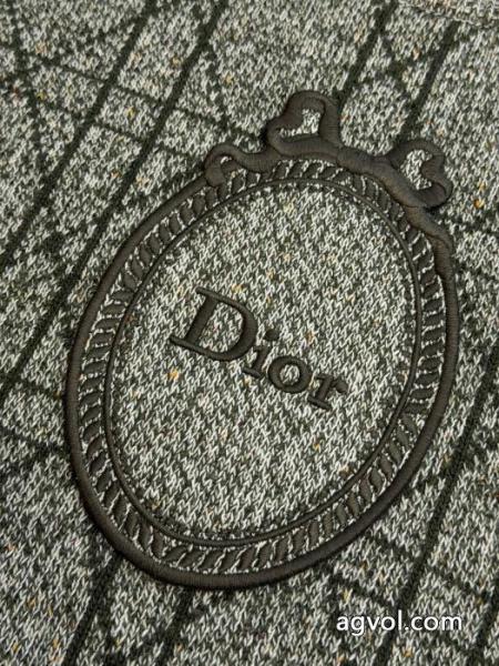 Diorディオールエンブレム刺繍籐チェックセーター 5