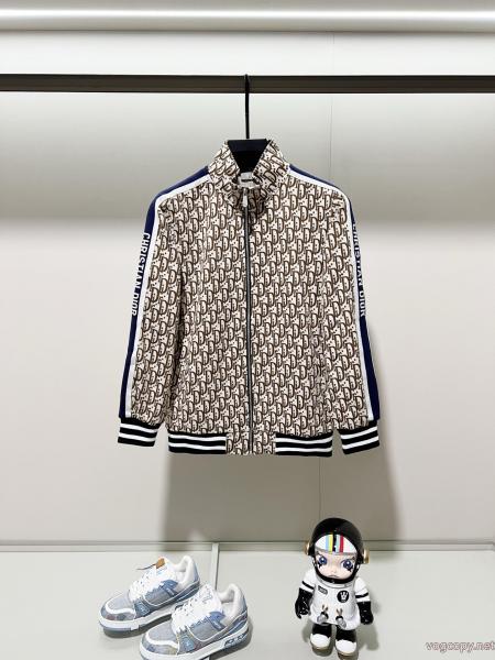 ブランド 品 激安 通販非常に人気の高い 人気定番HOT 最新作期間限定セールコートDior 0 