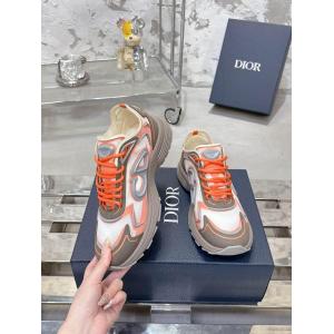 Dior優等品 冬らしい爽やかさ 秋冬で人気の限定新作ブランド 激安スニーカー.