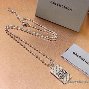 海外モデル 大人のための新作 2026SSの人気トレンドファッションアクセサリーbalenciagaブランド コピー 着払い.